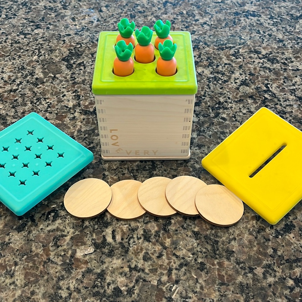 LOVEVERY Wooden Coin Bank/Carrot Box from The Babbler Playkit Months 13-15